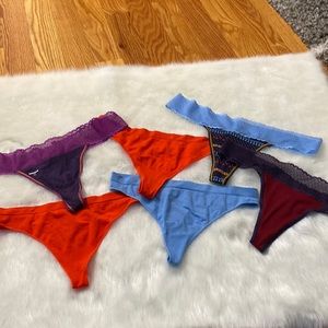 NWOT Bombas Thongs
